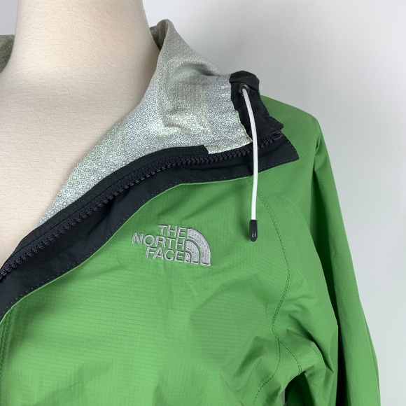 NORTH FACE S Hyvent Waterproof Hooded Jacket Green - Picture 2 of 8